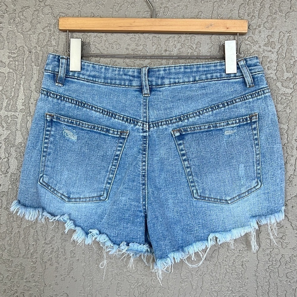 Steve Madden Madden NYC High Waisted Distressed Button Fly Denim Shorts Size 11 - Picture 6 of 13